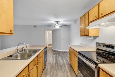 Convenience meets value in this updated first-floor 2 bedroom, 2 - photo 12