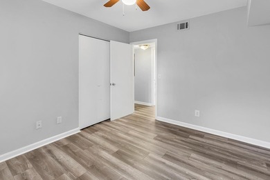 Convenience meets value in this updated first-floor 2 bedroom, 2 - photo 18