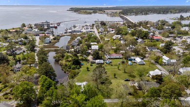 Homesite in the heart of the Village of Oriental, North - photo 11
