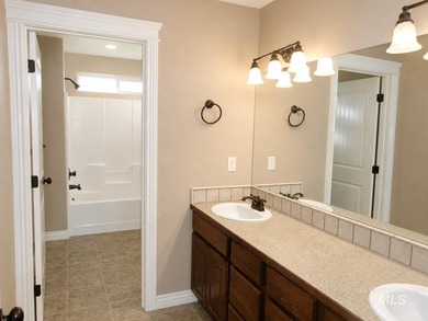 Beautiful Custom Home on the 12th Fairway of Redhawk Golf Course - photo 18