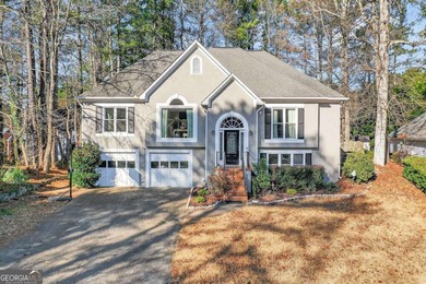 Lake Acworth Home Sale Pending in Kennesaw Georgia