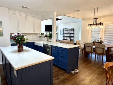 Beautifully transformed 3-bedroom, 2-1/2-bath home nestled in - photo 22