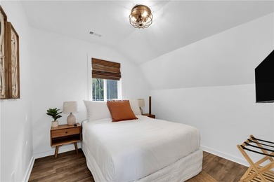 Discover Corvus Creek, a modern masterpiece on 18acres in - photo 29