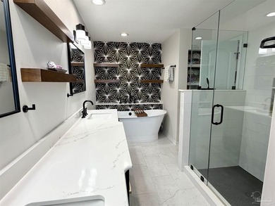Beautifully transformed 3-bedroom, 2-1/2-bath home nestled in - photo 33