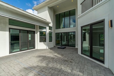 Discover refined luxury living in this exquisitely designed - photo 46