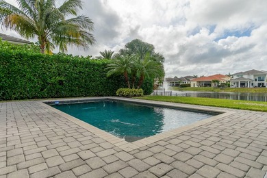 Discover refined luxury living in this exquisitely designed - photo 48