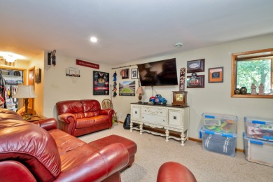 Charming Oak Run Home with Sunroom - photo 17