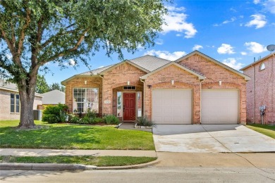 Lake Ray Hubbard Home For Sale in Rowlett Texas