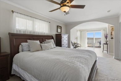 This stunning 5 bedroom home features breathtaking panoramic - photo 11