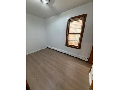 Two-family detached property in the heart of Staten Island - photo 11