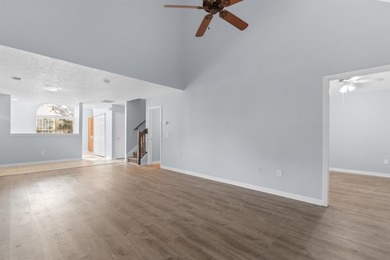 This spacious townhome features three bedrooms, two full baths - photo 14