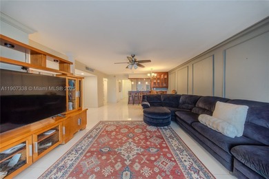 BEAUTIFULLY REFRESHED: FURNISHED AS IS 2 BEDROOM 2 BATH, MOVE IN - photo 14