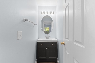 This spacious townhome features three bedrooms, two full baths - photo 15