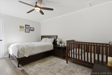 This stunning 5 bedroom home features breathtaking panoramic - photo 17