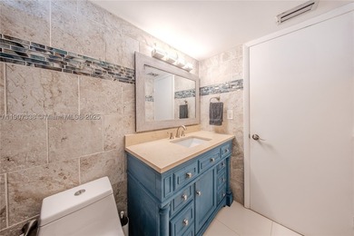 BEAUTIFULLY REFRESHED: FURNISHED AS IS 2 BEDROOM 2 BATH, MOVE IN - photo 23