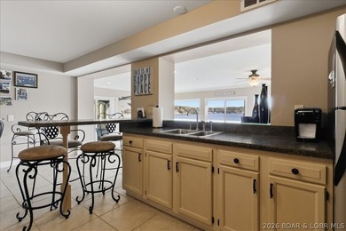This stunning 5 bedroom home features breathtaking panoramic - photo 27