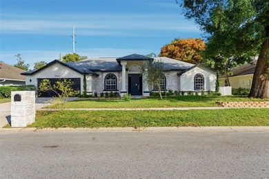 Lake Conway Home Sale Pending in Orlando Florida