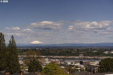 OPEN Sun 7/12 FROM 1 TO 3PM. Welcome to one of Portland's - photo 3