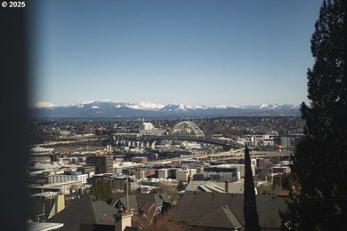 OPEN Sun 7/12 FROM 1 TO 3PM. Welcome to one of Portland's - photo 4