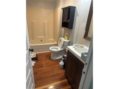 INVESTOR SPECIAL OR FIRST-TIME HOMEBUYER OPPORTUNITY! This - photo 16