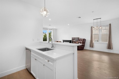 Rare Lower-Level End Unit at Breton Hills - 55+ Enjoy Affordable - photo 17