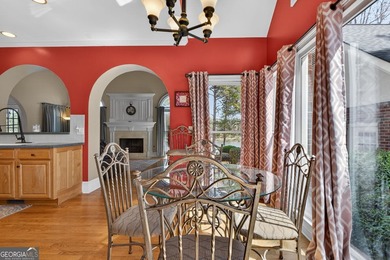 *THE CHANCE SELLS TEAM* presents this incredible luxury - photo 20