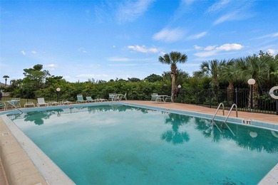 Move-In Ready, Turn-Key Condo in Beautiful St. Pete! Welcome - photo 22