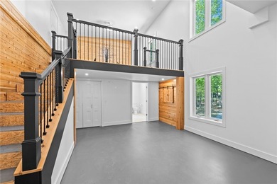 Exceptional private lakefront estate on 300' of accessible - photo 24