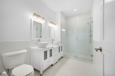 Rare Lower-Level End Unit at Breton Hills - 55+ Enjoy Affordable - photo 29