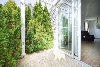 Rare Lower-Level End Unit at Breton Hills - 55+ Enjoy Affordable - photo 36