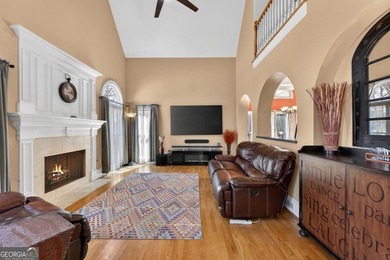 *THE CHANCE SELLS TEAM* presents this incredible luxury - photo 42