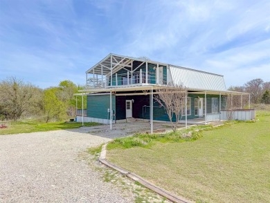 Lake Home For Sale in Hubbard, Texas