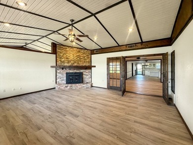 250 County Road 235 in Sweetwater, TX offers a spacious - photo 19