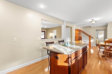 Welcome to 10 Pacific Drive, set on a quiet cul-de-sac and - photo 4