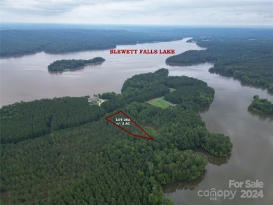 Blewett Falls Lake Acreage For Sale in Lilesville North Carolina