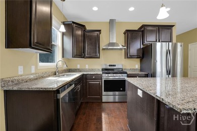 Welcome to this beautiful Thunderbolt home designed for both - photo 12