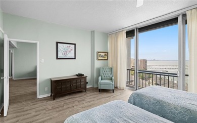 Wake up to sweeping ocean views from this beautifully refreshed - photo 14
