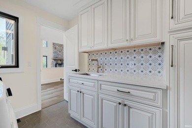 *PRICE IMPROVEMENT* Motivated Sellers! Set on 30 breathtaking - photo 14