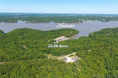 Exceptional 25-acre development opportunity in the highly - photo 16
