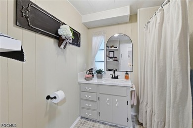BEAUTIFULLY FURNISHED AND DECORATED--AND IT'S ALL INCLUDED!!! - photo 19
