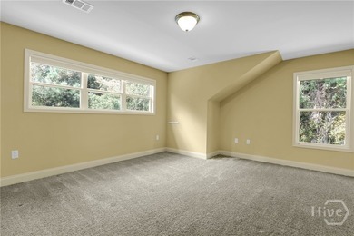 Welcome to this beautiful Thunderbolt home designed for both - photo 23