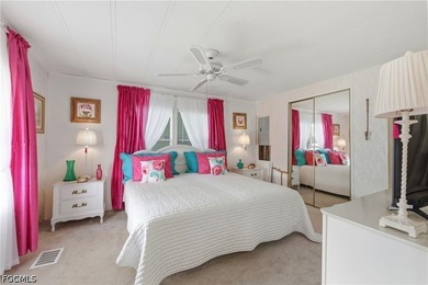 BEAUTIFULLY FURNISHED AND DECORATED--AND IT'S ALL INCLUDED!!! - photo 25