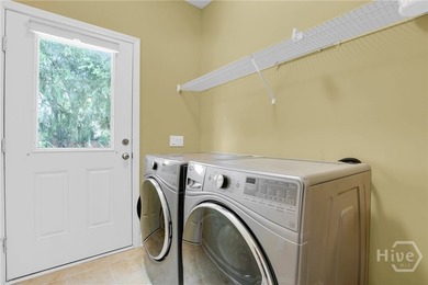 Welcome to this beautiful Thunderbolt home designed for both - photo 25