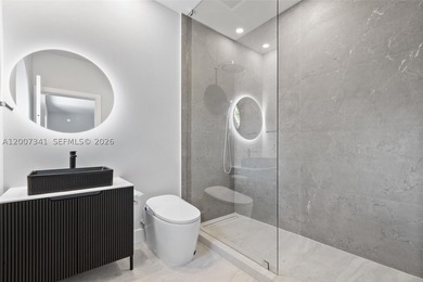 Completely redesigned modern waterfront home in the exclusive - photo 25