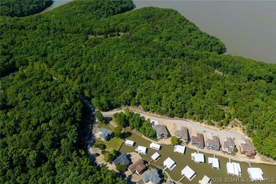 Exceptional 25-acre development opportunity in the highly - photo 27