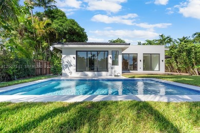 Completely redesigned modern waterfront home in the exclusive - photo 28