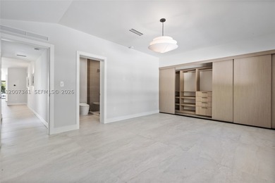 Completely redesigned modern waterfront home in the exclusive - photo 30