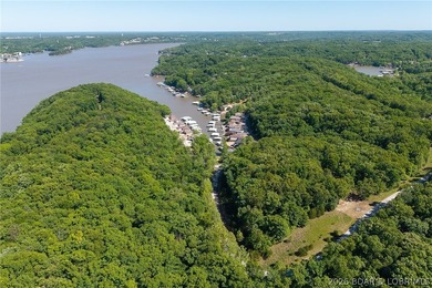 Exceptional 25-acre development opportunity in the highly - photo 33