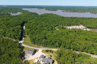 Exceptional 25-acre development opportunity in the highly - photo 36