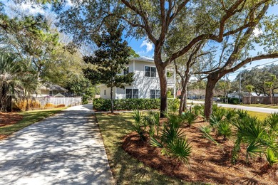Incredible opportunity to own a fantastic 4-bedroom, 3-bath home - photo 41